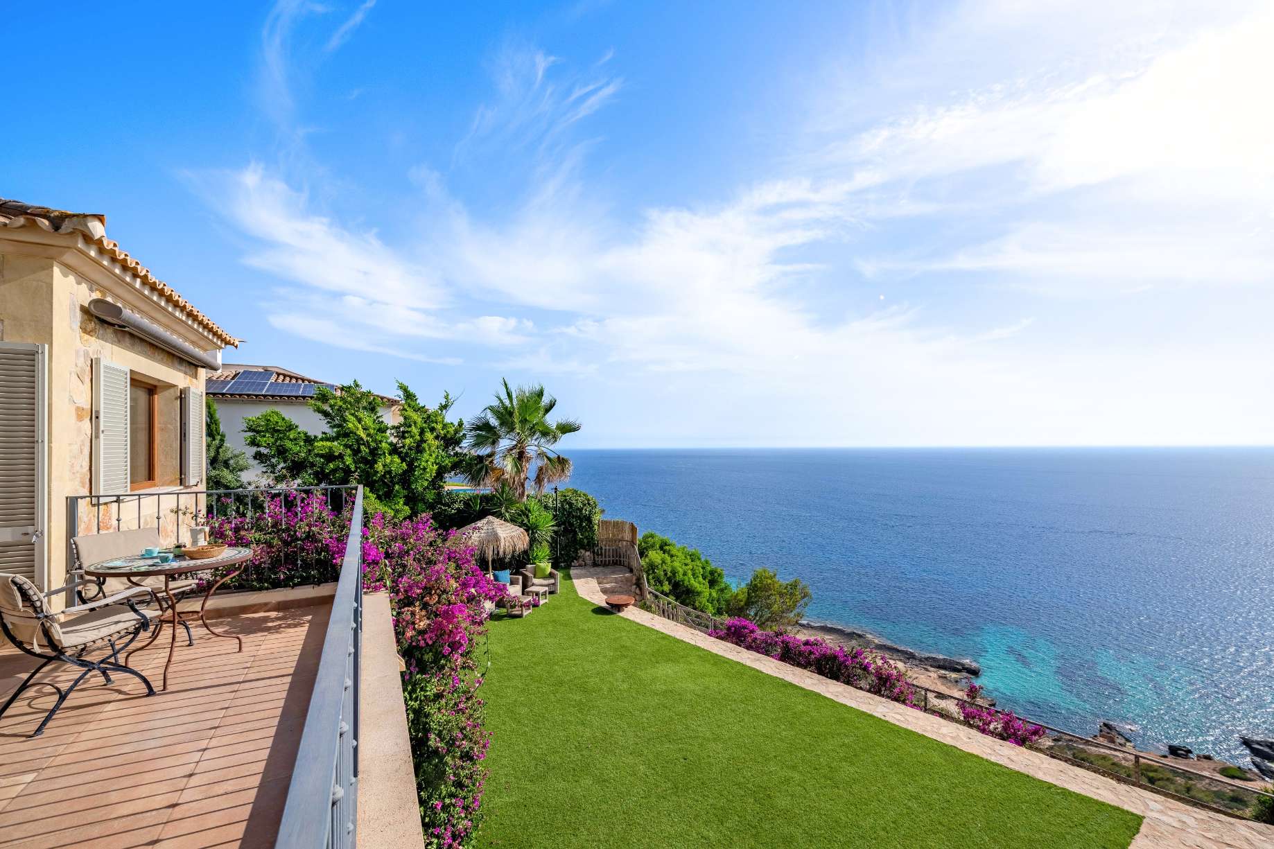 Celeste - Interior 4