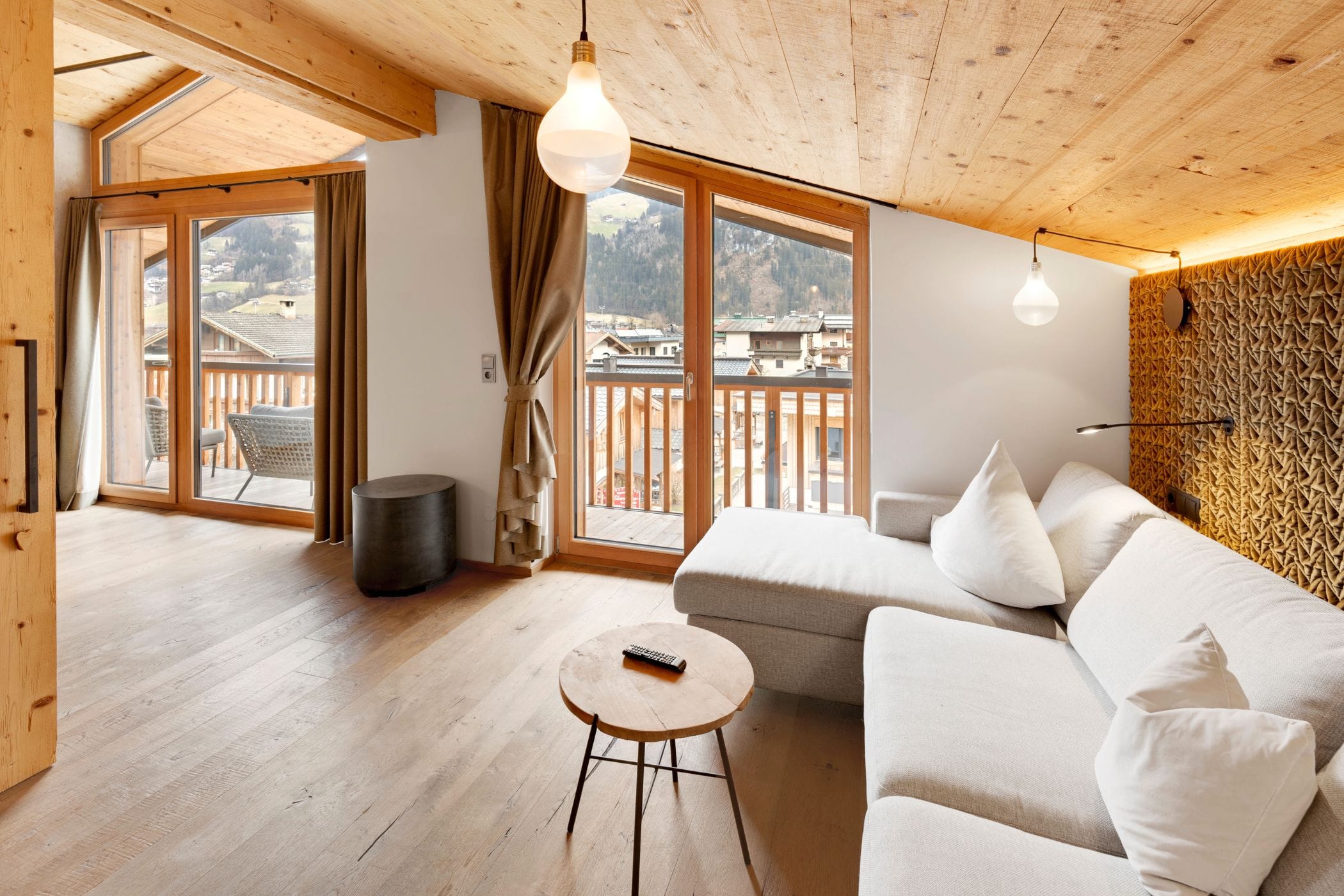 Alpine-chic Penthouse Zillertal - Interior 4