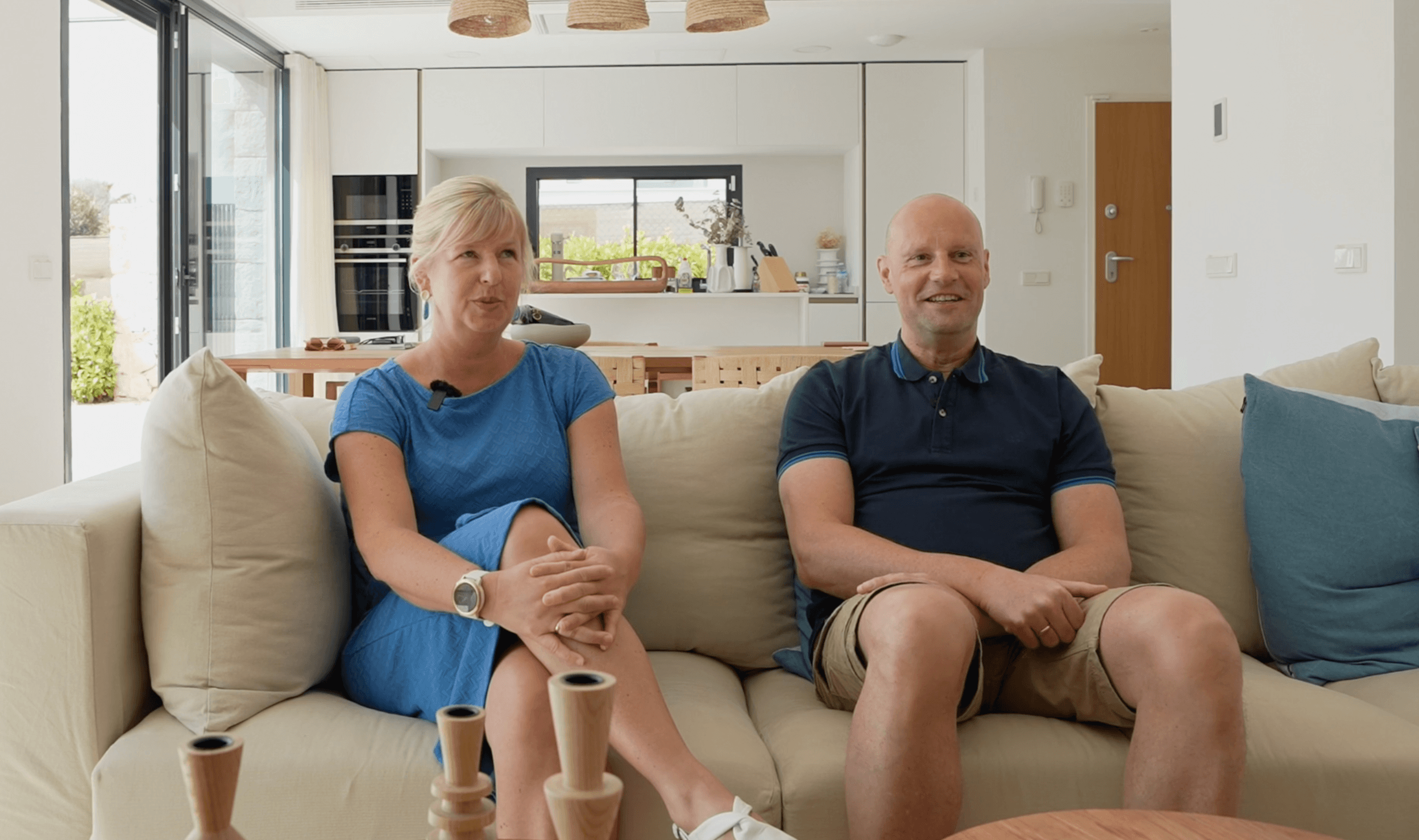 Couple sitting on the sofa in Mallorca.